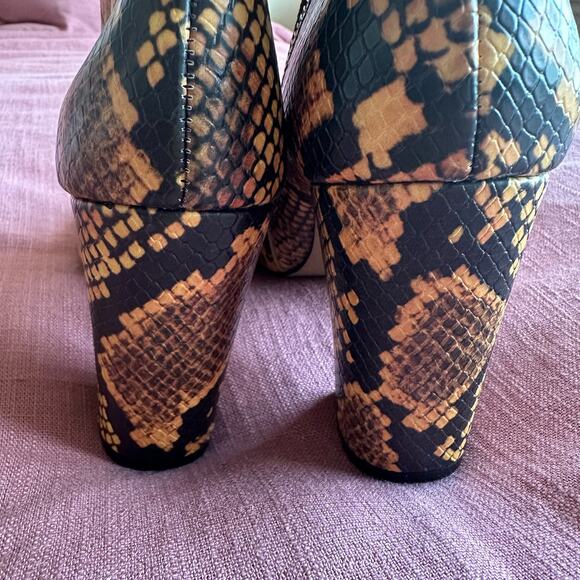 Steve Madden | Size 6.5 Pixie Yellow Snake Skin Mid-Calf Booties Block Heel - Picture 15 of 16